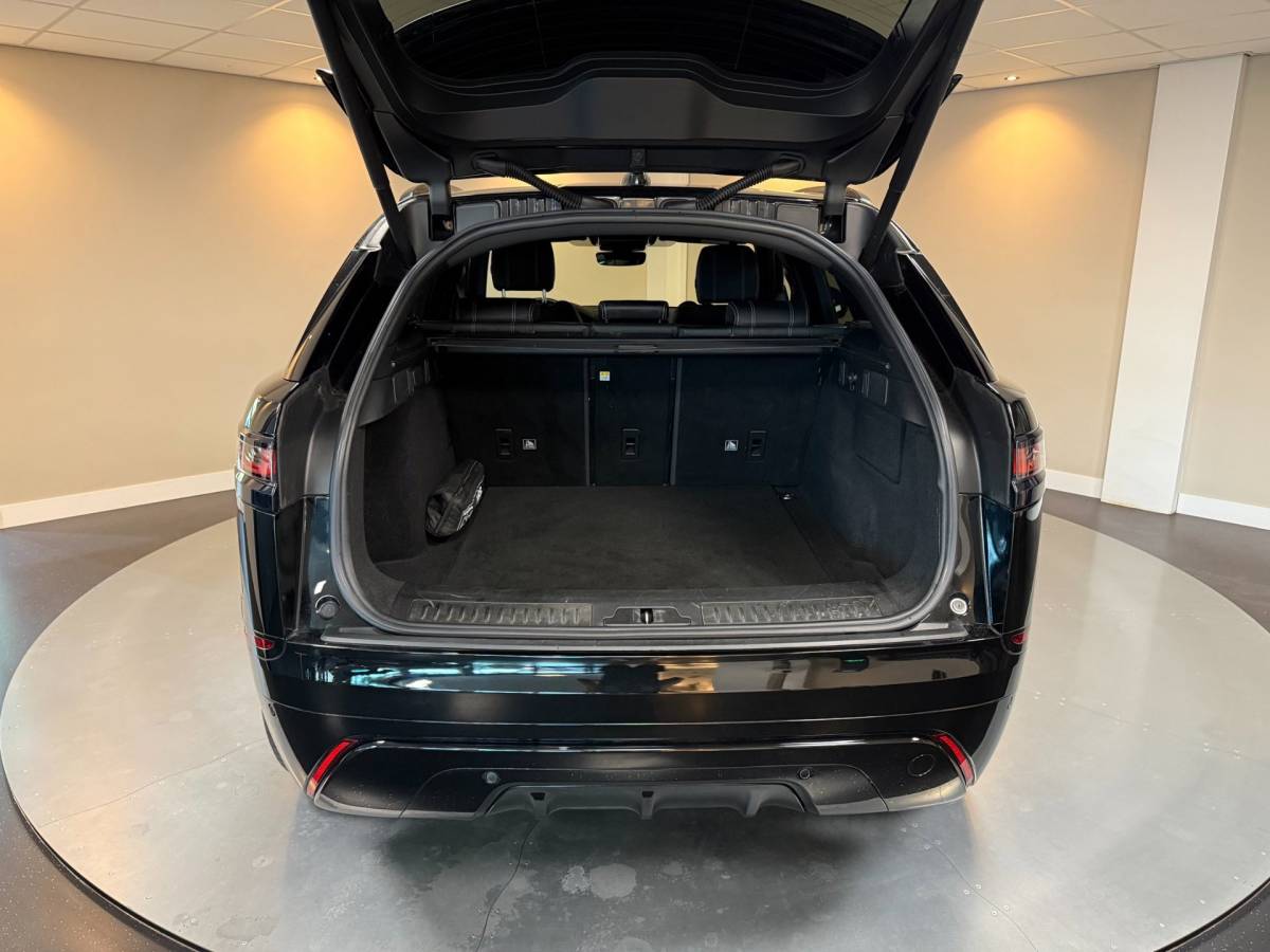 Land Rover Range Rover Velar Land Rover Range Rover Velar 2.0 P250 Turbo AWD R-Dynamic HSE *Stuur/Stoelverw.* Carplay|Meridian|Memory|Camera|Full-Black