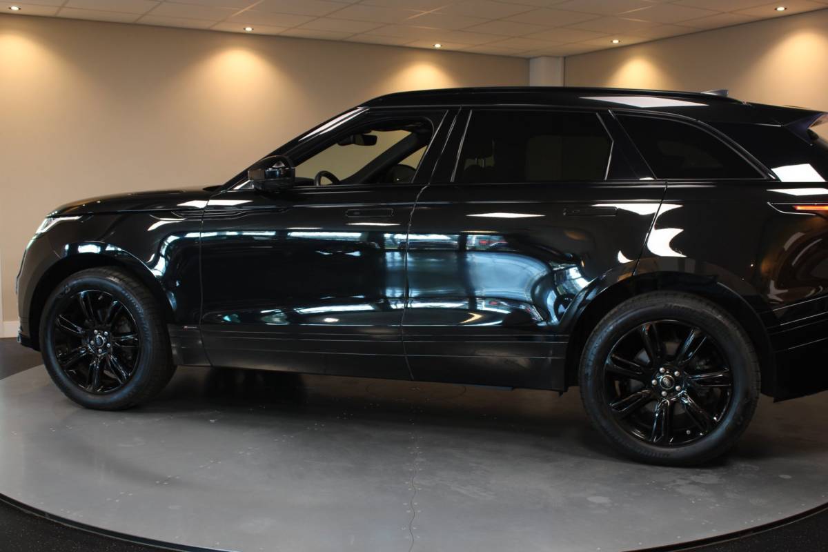 Land Rover Range Rover Velar Land Rover Range Rover Velar 2.0 P250 Turbo AWD R-Dynamic HSE *Stuur/Stoelverw.* Carplay|Meridian|Memory|Camera|Full-Black