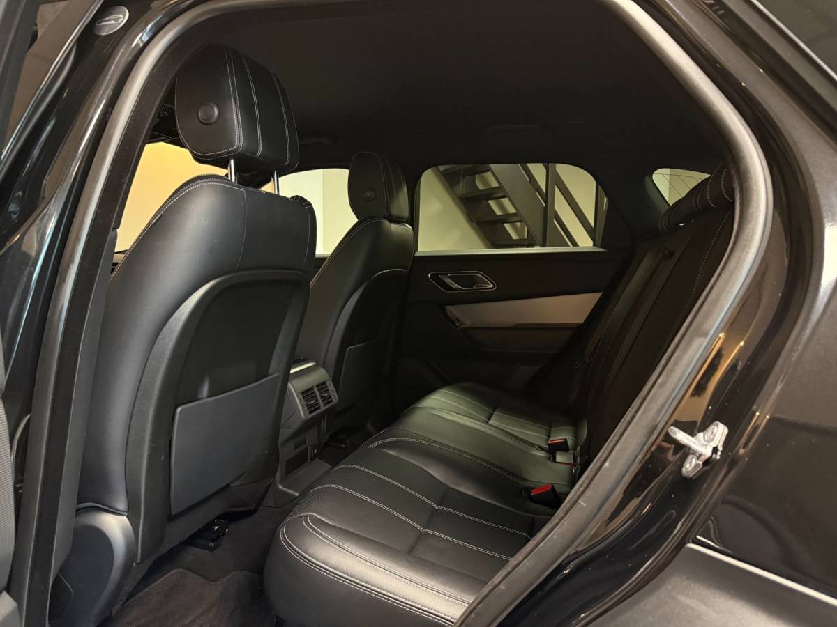 Land Rover Range Rover Velar Land Rover Range Rover Velar 2.0 P250 Turbo AWD R-Dynamic HSE *Stuur/Stoelverw.* Carplay|Meridian|Memory|Camera|Full-Black