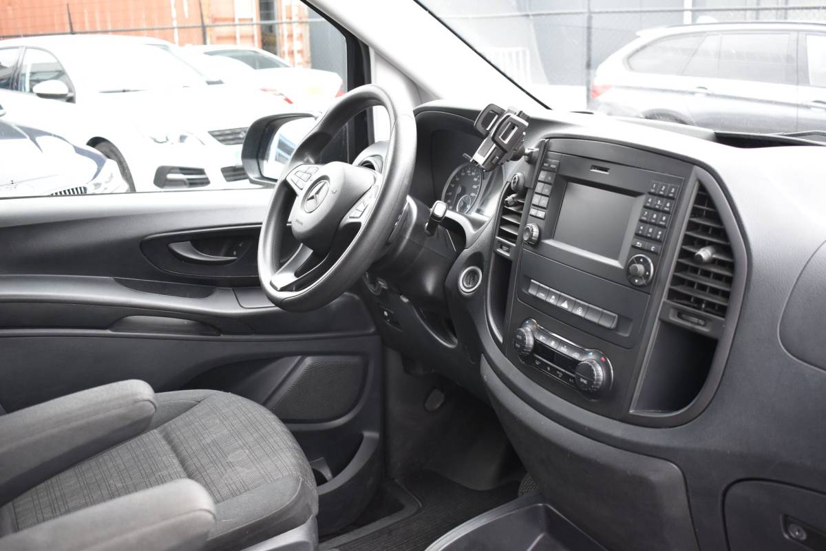 Mercedes-Benz Vito Mercedes-Benz Vito 114 CDI Lang automaat pdc achterruit rij camera