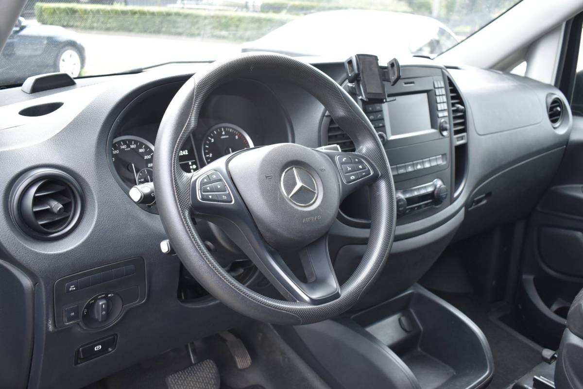 Mercedes-Benz Vito Mercedes-Benz Vito 114 CDI Lang automaat pdc achterruit rij camera