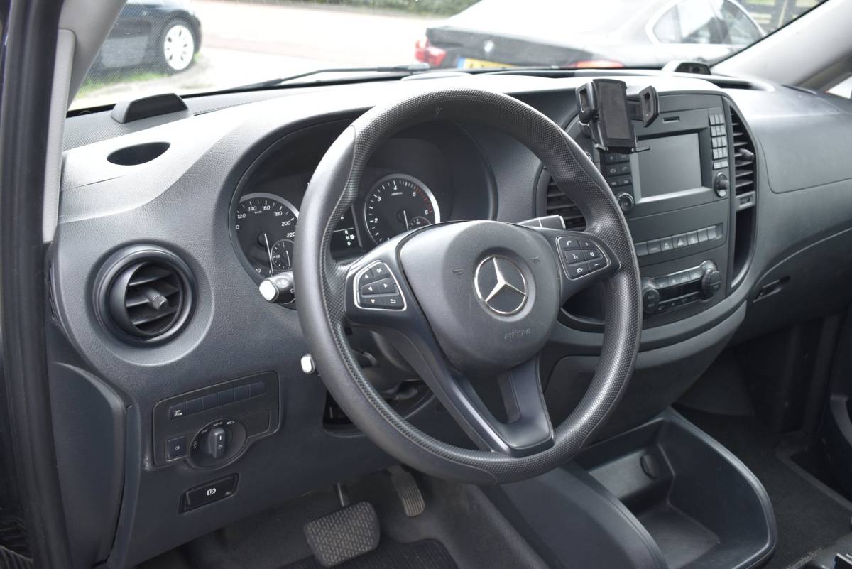 Mercedes-Benz Vito Mercedes-Benz Vito 114 CDI Lang automaat pdc achterruit rij camera