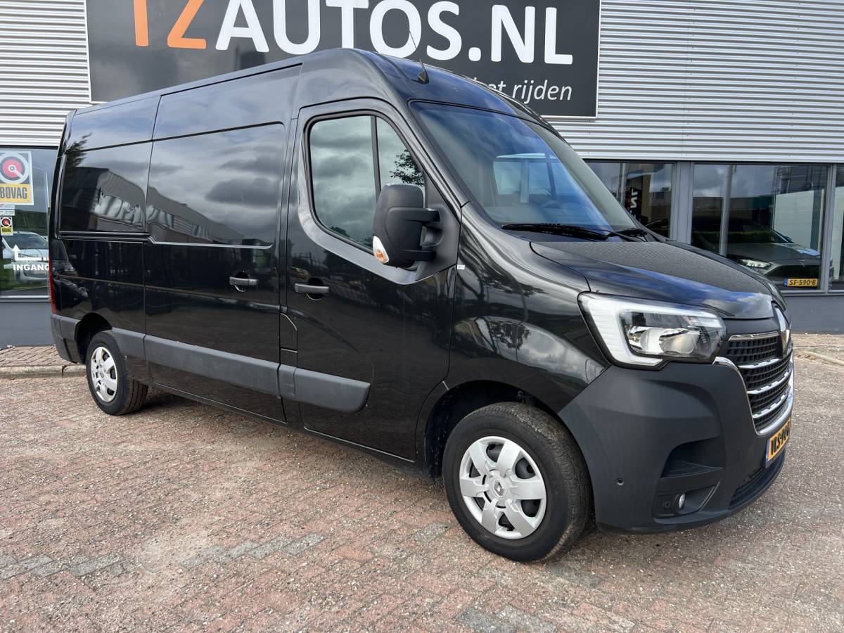 Renault Master Renault Master T35 2.3 dCi 135 L2H2 Work Edition
