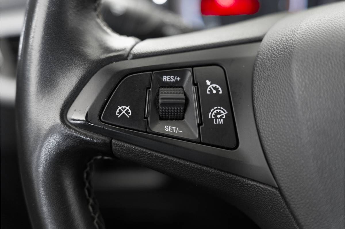 Opel Astra Opel Astra Sports Tourer 1.2 Business Executive |Trekhaak|Applecarplay|Camera|6-versnellingen
