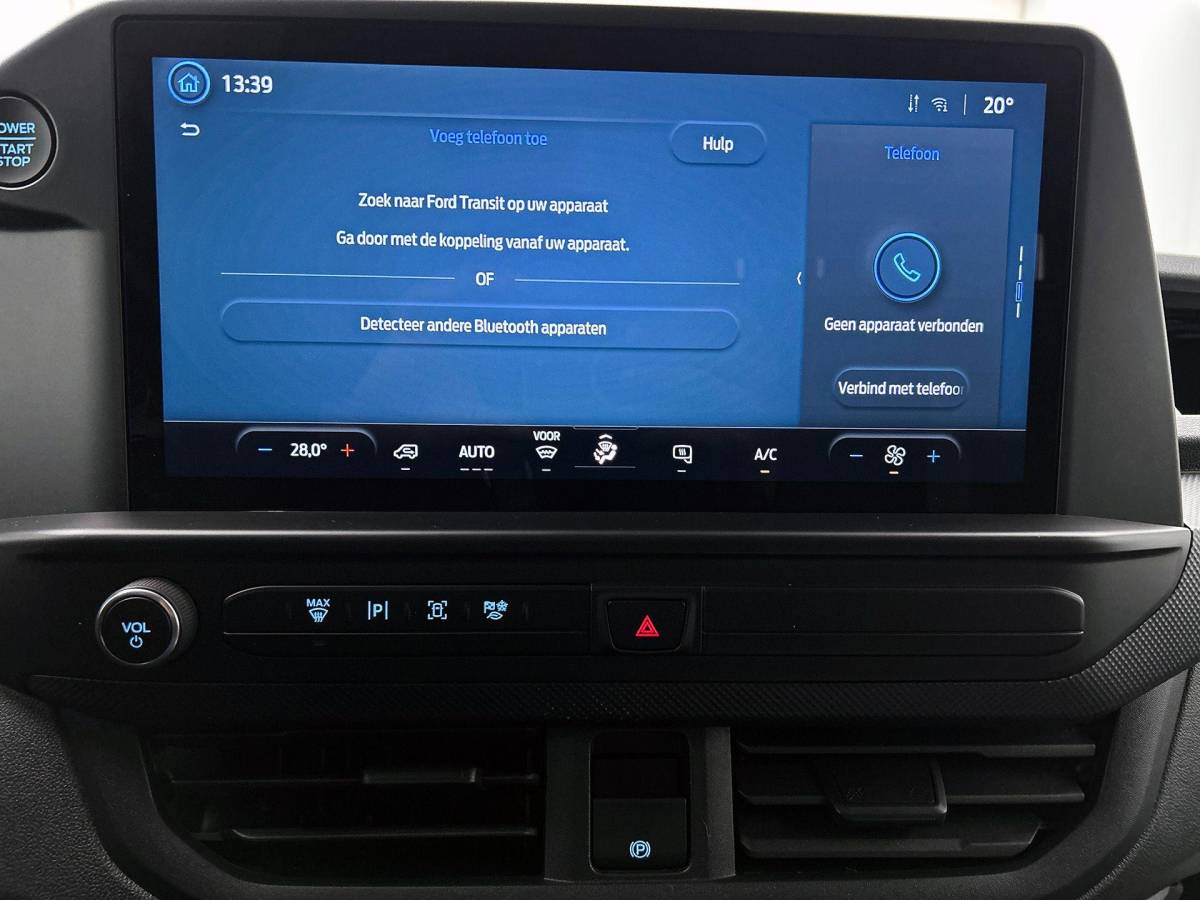 Ford Transit Custom Ford Transit Custom 300 2.0 TDCI L2H1 Trend Nieuw Model Trekhaak Navigatie Apple CarPlay Android Auto Camera Parkeerhulp Adaptive Cruise Control Full Led Climate Control Lichtmetalen velgen
