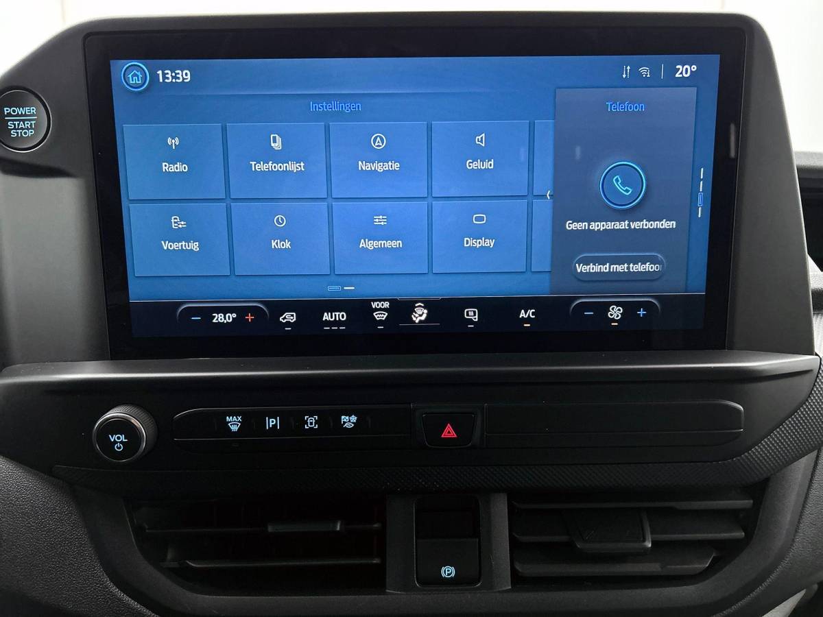 Ford Transit Custom Ford Transit Custom 300 2.0 TDCI L2H1 Trend Nieuw Model Trekhaak Navigatie Apple CarPlay Android Auto Camera Parkeerhulp Adaptive Cruise Control Full Led Climate Control Lichtmetalen velgen