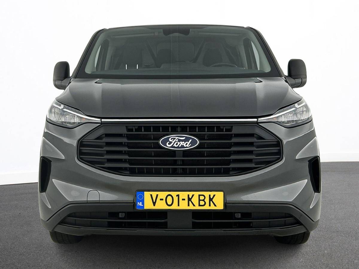 Ford Transit Custom Ford Transit Custom 300 2.0 TDCI L2H1 Trend Nieuw Model Trekhaak Navigatie Apple CarPlay Android Auto Camera Parkeerhulp Adaptive Cruise Control Full Led Climate Control Lichtmetalen velgen