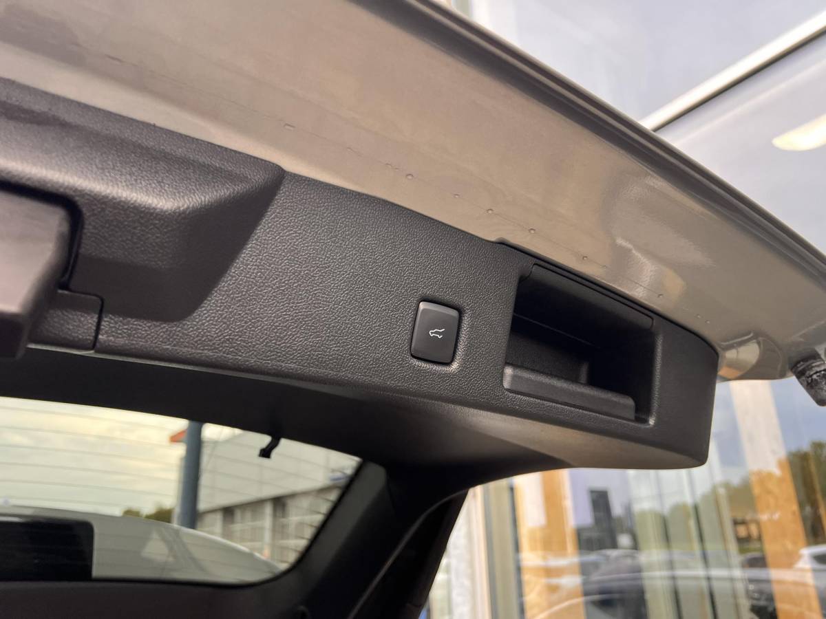 Ford Kuga Ford Kuga 2.5 PHEV Titanium X | Trekhaak met Afneembare Kogel | Winter Pack | Technology Pack | Adaptive Cruise Control |