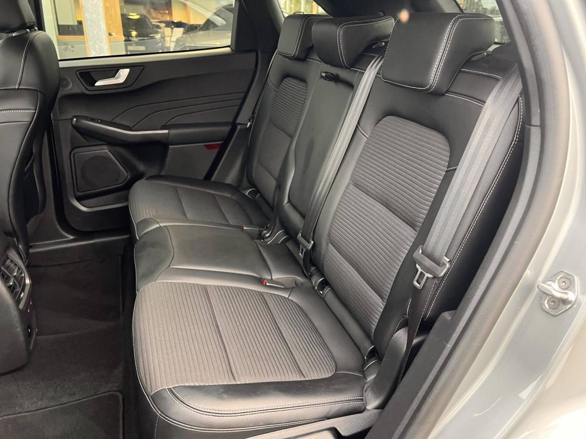 Ford Kuga Ford Kuga 2.5 PHEV Titanium X | Trekhaak met Afneembare Kogel | Winter Pack | Technology Pack | Adaptive Cruise Control |