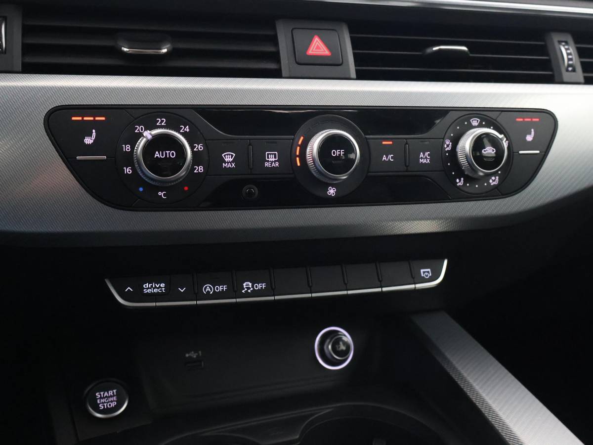 Audi A4 Audi A4 Avant 40 TDI 190 PK AUT. + PANORAMA | AFN. TREKHAAK | LEDER SPORTINTERIEUR | APPLE CARPLAY | STOELVERW.