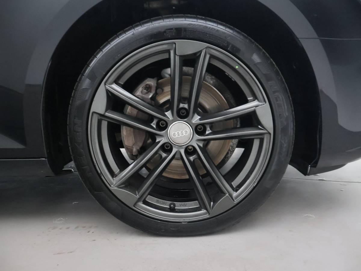 Audi A4 Audi A4 Avant 40 TDI 190 PK AUT. + PANORAMA | AFN. TREKHAAK | LEDER SPORTINTERIEUR | APPLE CARPLAY | STOELVERW.
