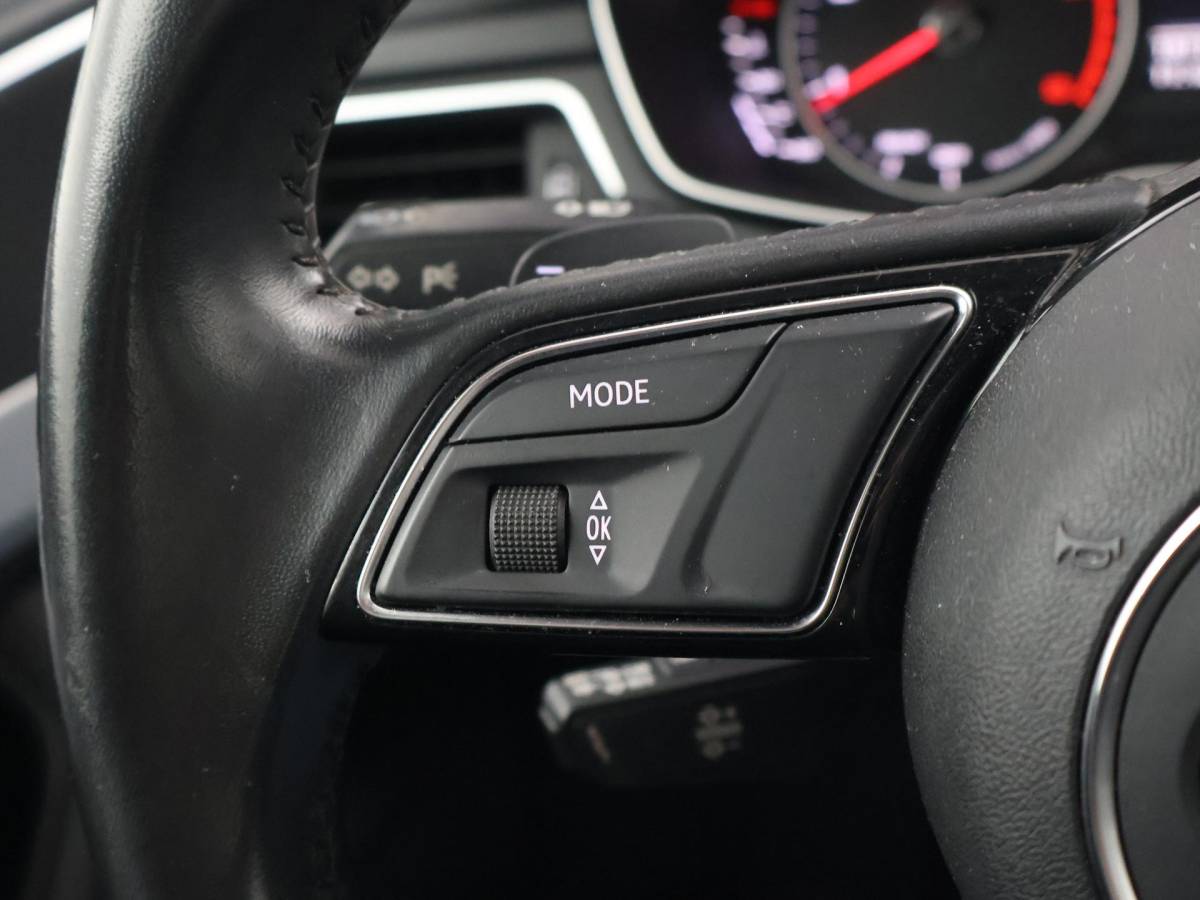 Audi A4 Audi A4 Avant 40 TDI 190 PK AUT. + PANORAMA | AFN. TREKHAAK | LEDER SPORTINTERIEUR | APPLE CARPLAY | STOELVERW.