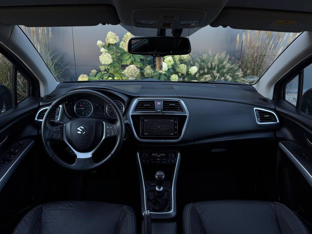 Suzuki S-Cross Suzuki S-Cross 1.4 Boosterjet AllGrip FULL PANO|ACC|ECC|LEDER|SPORTVELGEN