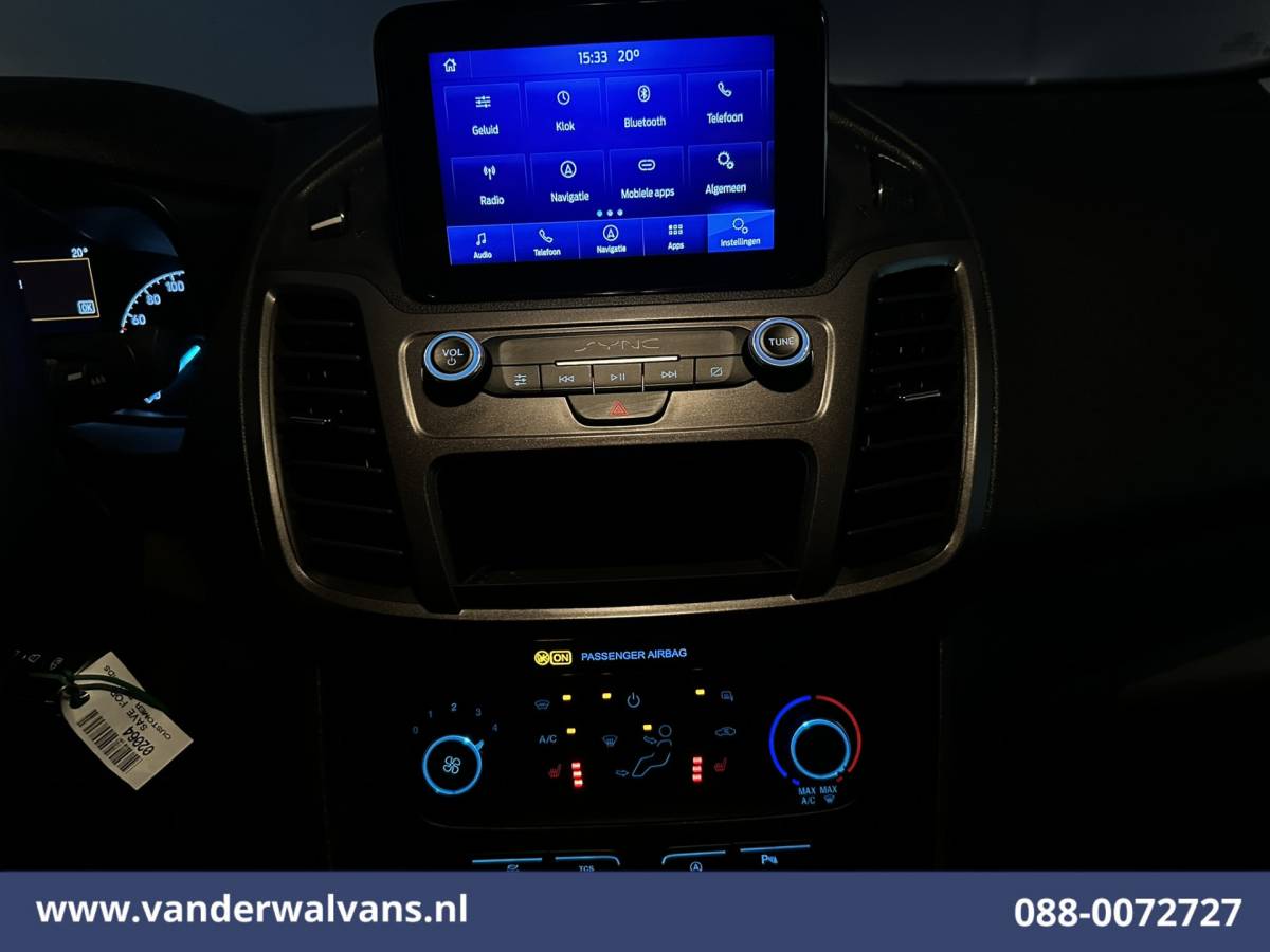 Ford Transit Connect Ford Transit Connect 2.0 TDCI 120pk L2H1 Euro6 Airco | Camera | Navigatie | Android Auto | Stoelverwarming | Verwarmde Voorruit Parkeersensoren, 1500kg trekvermogen