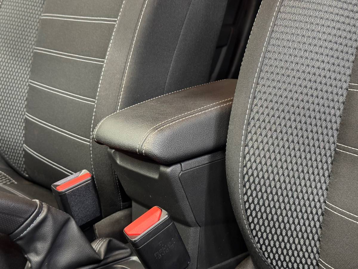 Dacia Duster Dacia DUSTER 1.3 TCe Prestige Automaat|Trekhaak|Clima|Stoelverwarming|Camera|Carplay