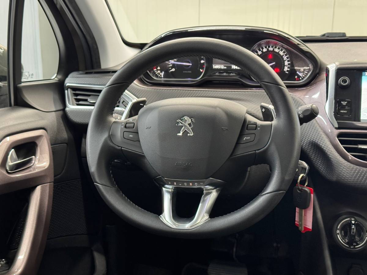 Peugeot 2008 Peugeot 2008 1.2 VTi Active Pack Premium |Trekhaak|Airco|Navigatie|