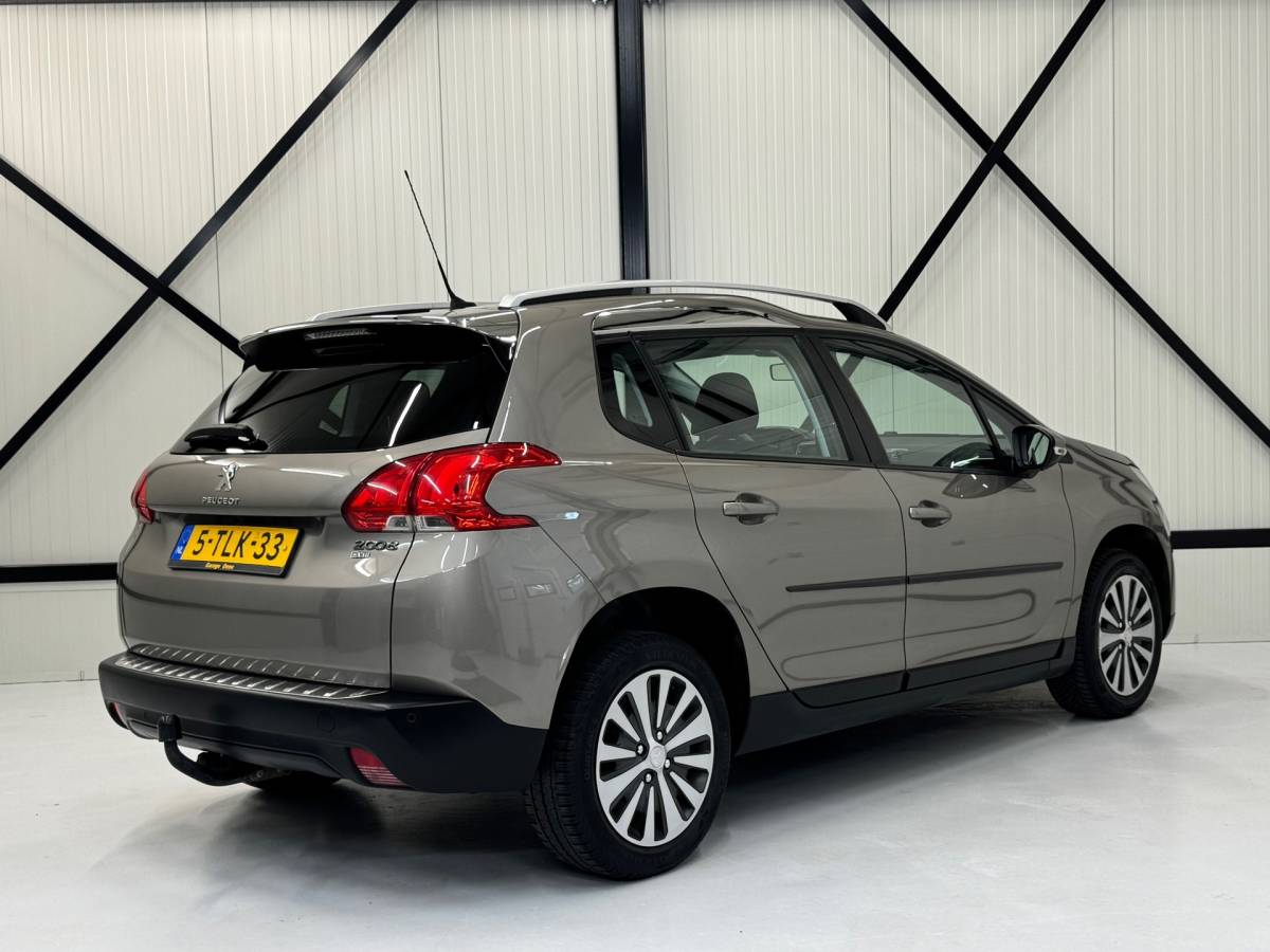 Peugeot 2008 Peugeot 2008 1.2 VTi Active Pack Premium |Trekhaak|Airco|Navigatie|