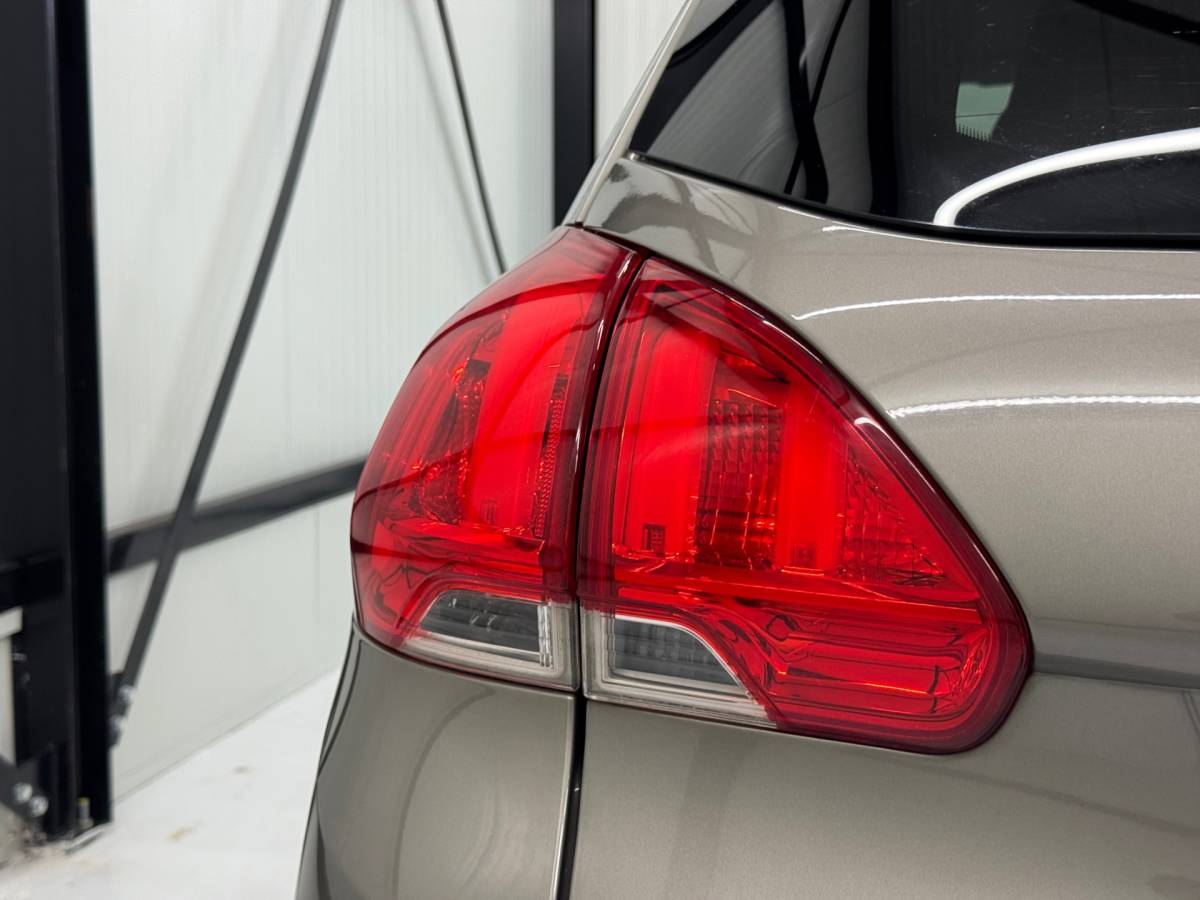 Peugeot 2008 Peugeot 2008 1.2 VTi Active Pack Premium |Trekhaak|Airco|Navigatie|