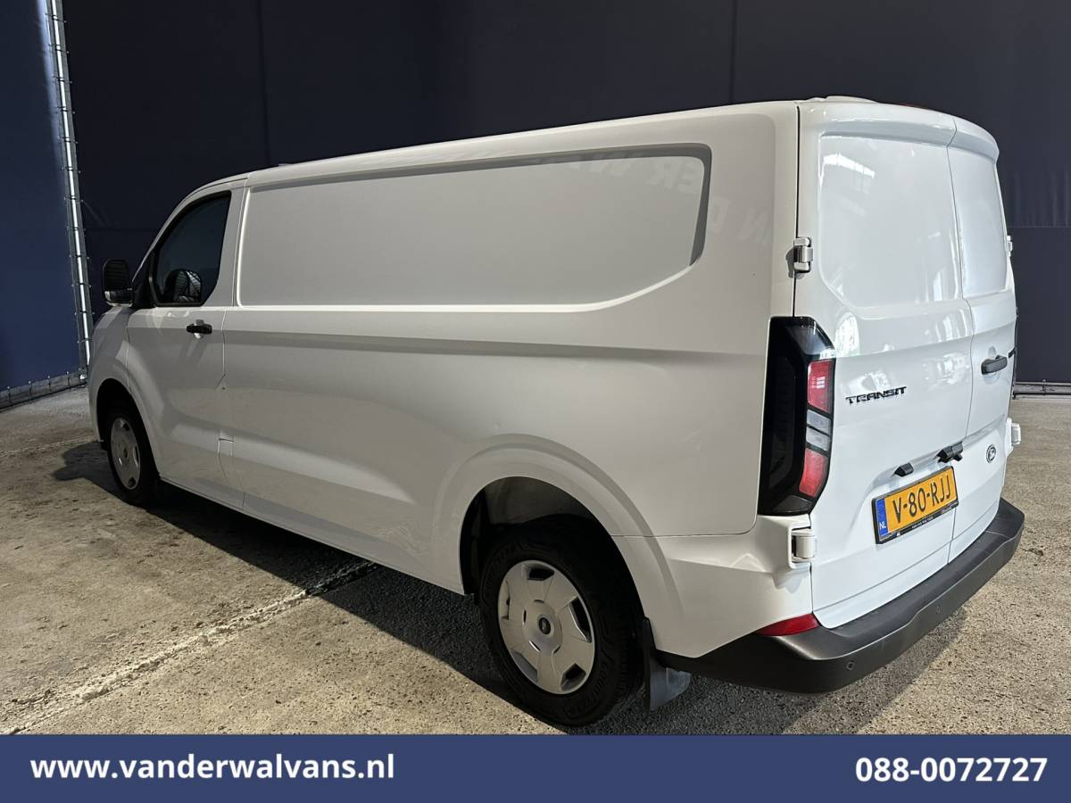 Ford Transit Custom Ford Transit Custom 2.0 TDCI 136pk L2H1 Euro6 Airco | Camera | LED | Apple Carplay | Cruisecontrol Android Auto, Verwarmde voorruit, Parkeersensoren, Bijrijdersbank, 2740kg trekvermogen