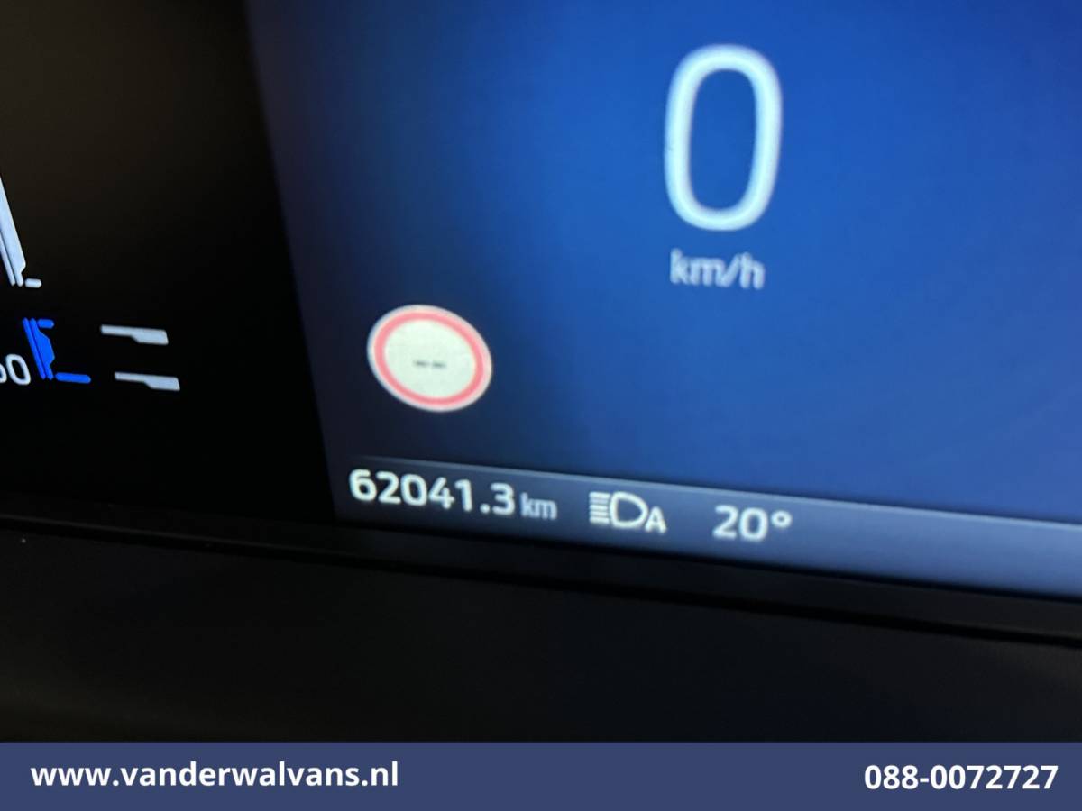 Ford Transit Custom Ford Transit Custom 2.0 TDCI 136pk L2H1 Euro6 Airco | Camera | LED | Apple Carplay | Cruisecontrol Android Auto, Verwarmde voorruit, Parkeersensoren, Bijrijdersbank, 2740kg trekvermogen