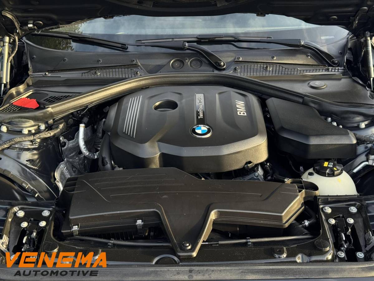 BMW 1 Serie BMW 118i Exec. LCI/Cruise/Sportst./17″ LM/PDC/Handg./133tkm