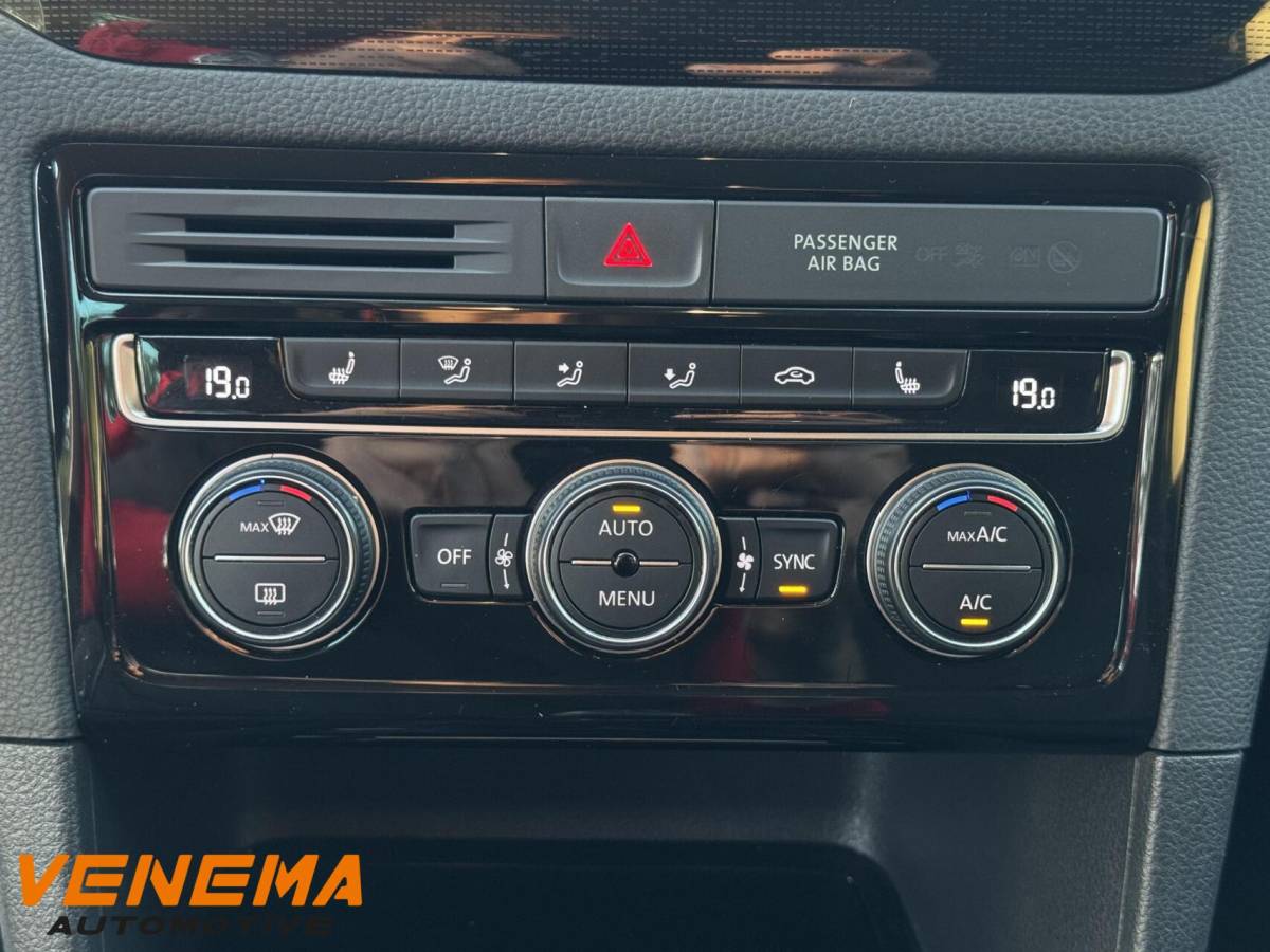 Volkswagen Golf Sportsvan VW Golf Sportsvan 1.2 TSI Sound /ACC/Navi/Clima/Trekh/110tkm