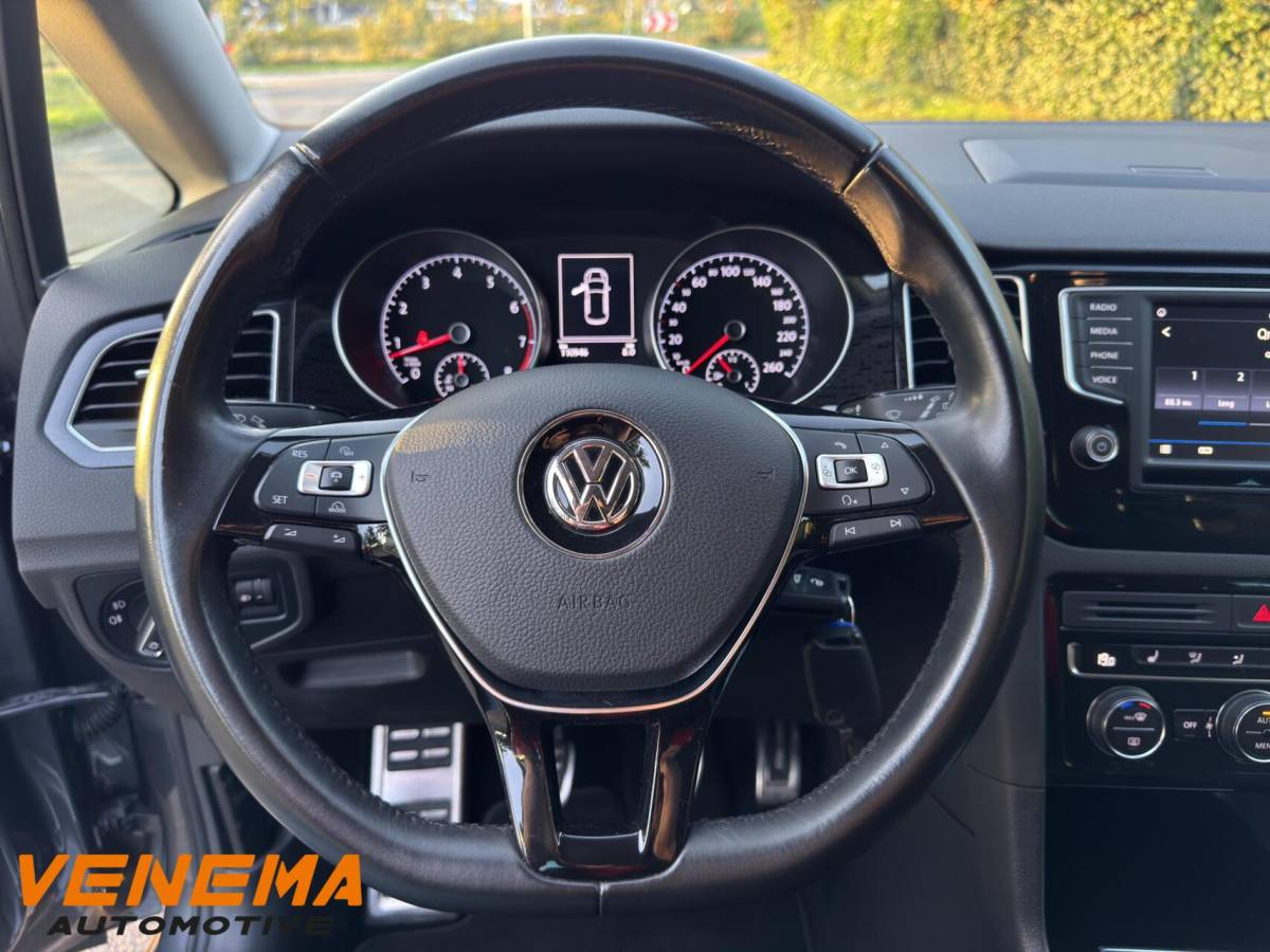 Volkswagen Golf Sportsvan VW Golf Sportsvan 1.2 TSI Sound /ACC/Navi/Clima/Trekh/110tkm