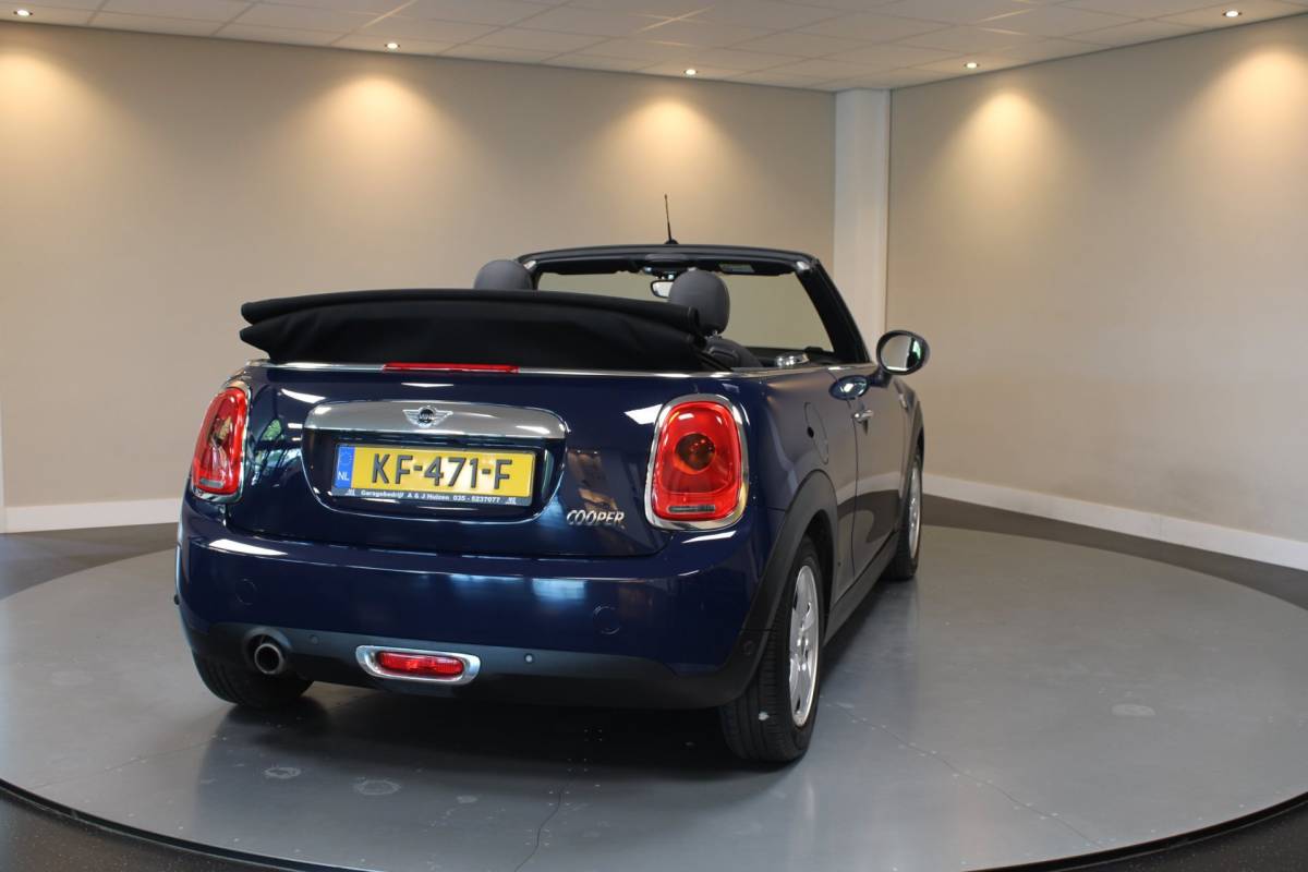 MINI Cooper Cabrio Mini Cabrio 1.5 Cooper Business *Automaat* Climate|Cruise|Navi|PDC|BT|Windscherm|Neon-ring|Origineel NL|Facelift|NAP