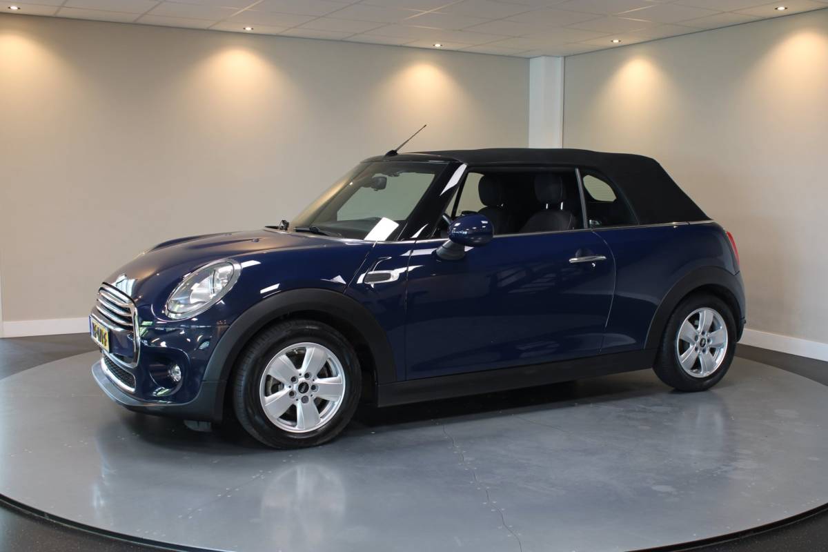 MINI Cooper Cabrio Mini Cabrio 1.5 Cooper Business *Automaat* Climate|Cruise|Navi|PDC|BT|Windscherm|Neon-ring|Origineel NL|Facelift|NAP