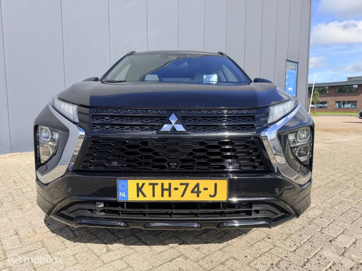 Mitsubishi Eclipse Cross Mitsubishi Eclipse Cross 2.4 PHEV Instyle|offwhite leder|carplay