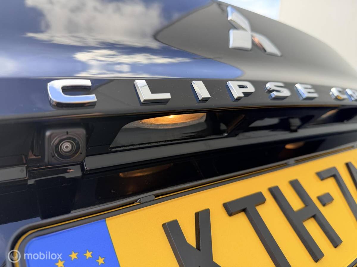 Mitsubishi Eclipse Cross Mitsubishi Eclipse Cross 2.4 PHEV Instyle|offwhite leder|carplay