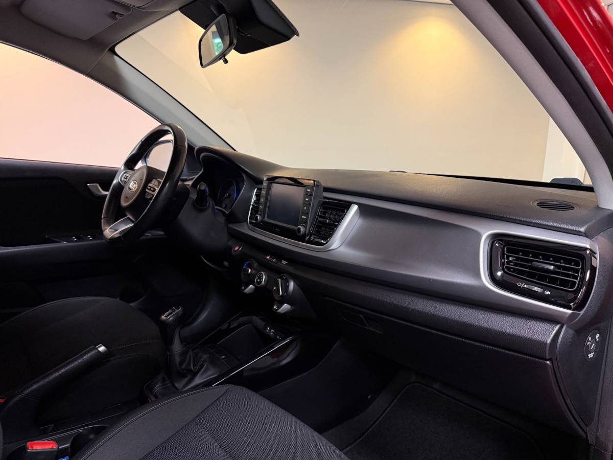 Kia Rio Kia Rio 1.0 TGDI DynamicLine *Carplay* Trekhaak|Camera|Navi|Cruise|Keyless|Lane-Assist|DAB|PDC|Isofix|LED|NAP