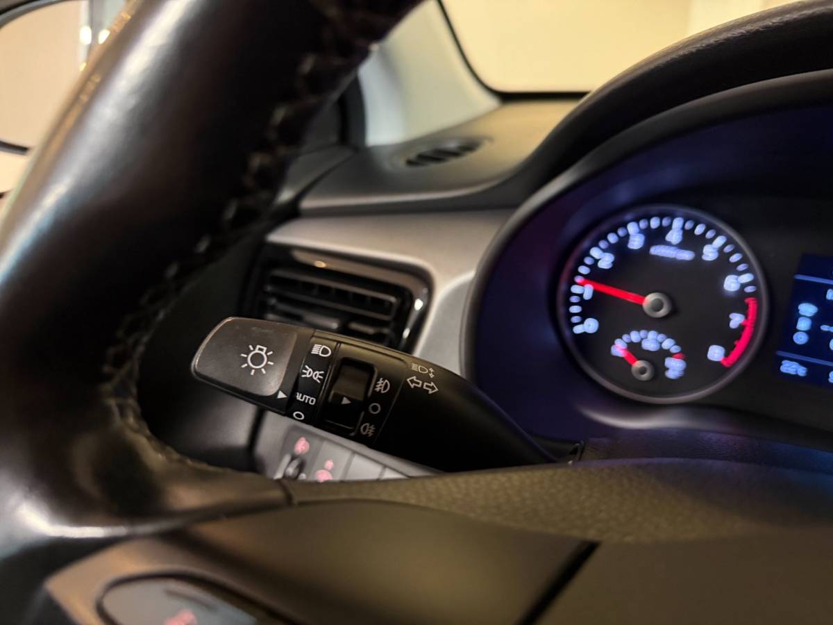 Kia Rio Kia Rio 1.0 TGDI DynamicLine *Carplay* Trekhaak|Camera|Navi|Cruise|Keyless|Lane-Assist|DAB|PDC|Isofix|LED|NAP