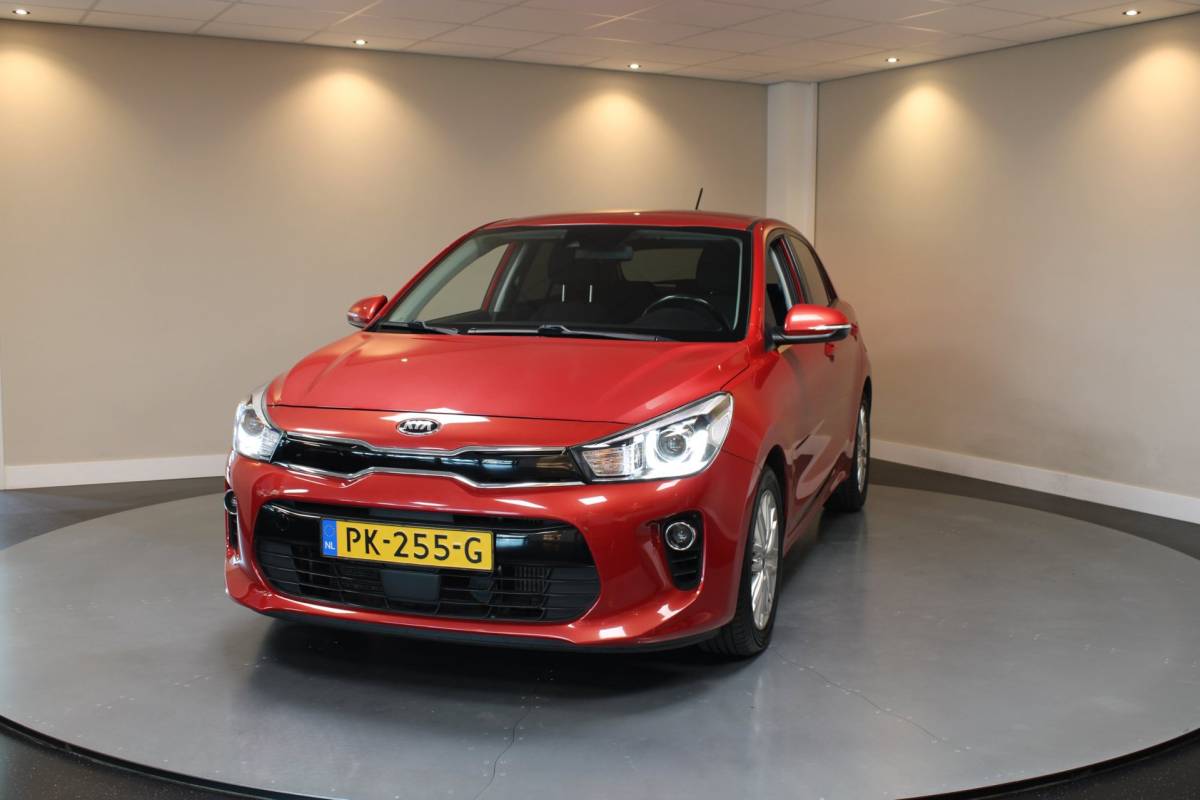 Kia Rio Kia Rio 1.0 TGDI DynamicLine *Carplay* Trekhaak|Camera|Navi|Cruise|Keyless|Lane-Assist|DAB|PDC|Isofix|LED|NAP