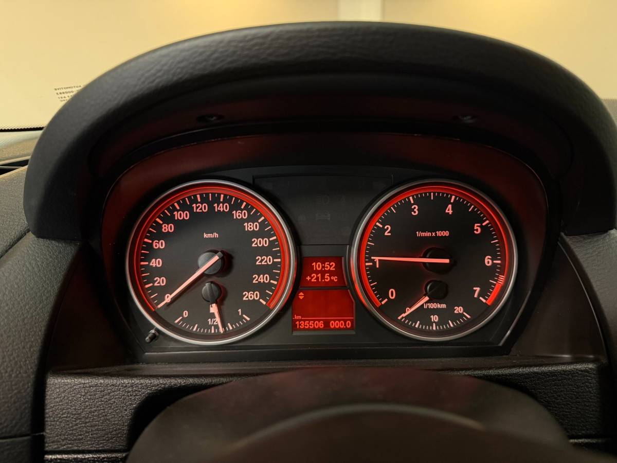 BMW X1 BMW X1 SDrive20i Upgrade Edition *Parelmoer* Leer|Trekhaak|Navi|Cruise|Climate|Bluetooth|PDC|NAP