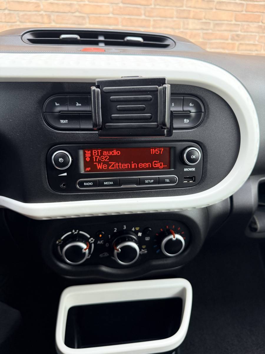 Renault Twingo RENAULT TWINGO 1.0 SCe Authentique·LAGE KM·Complete Historie·Airco·Grote Beurt·Lange APK