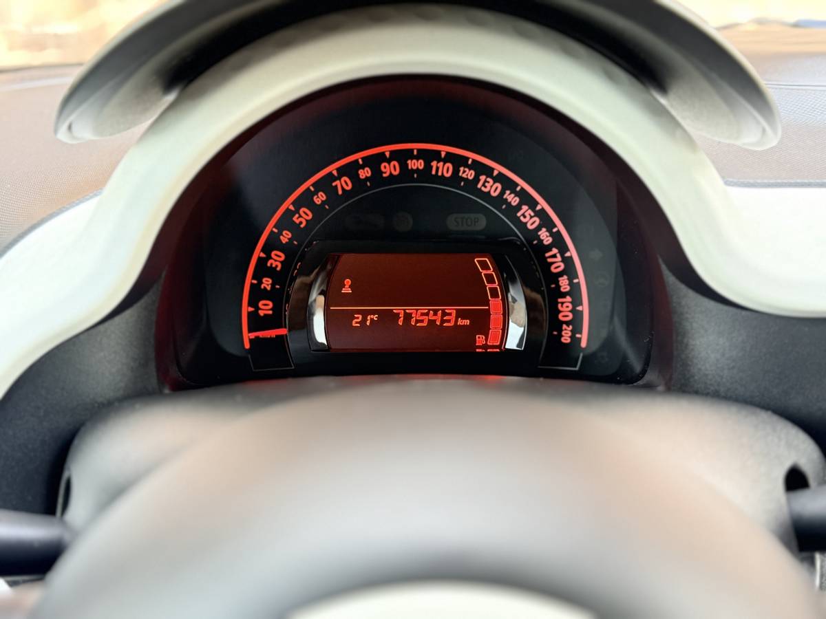 Renault Twingo RENAULT TWINGO 1.0 SCe Authentique·LAGE KM·Complete Historie·Airco·Grote Beurt·Lange APK