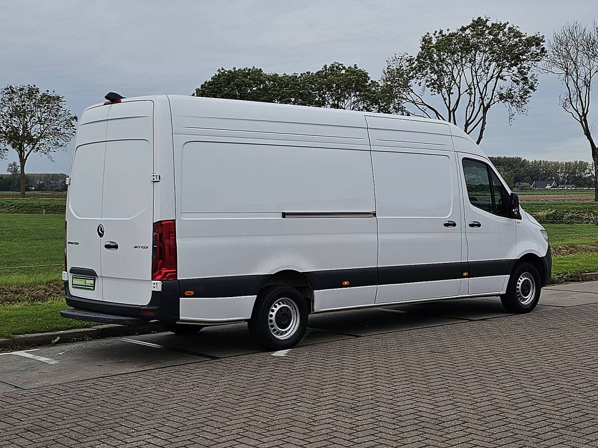 Mercedes-Benz Sprinter MERCEDES-BENZ SPRINTER 317 l3h2 automaat mbux10