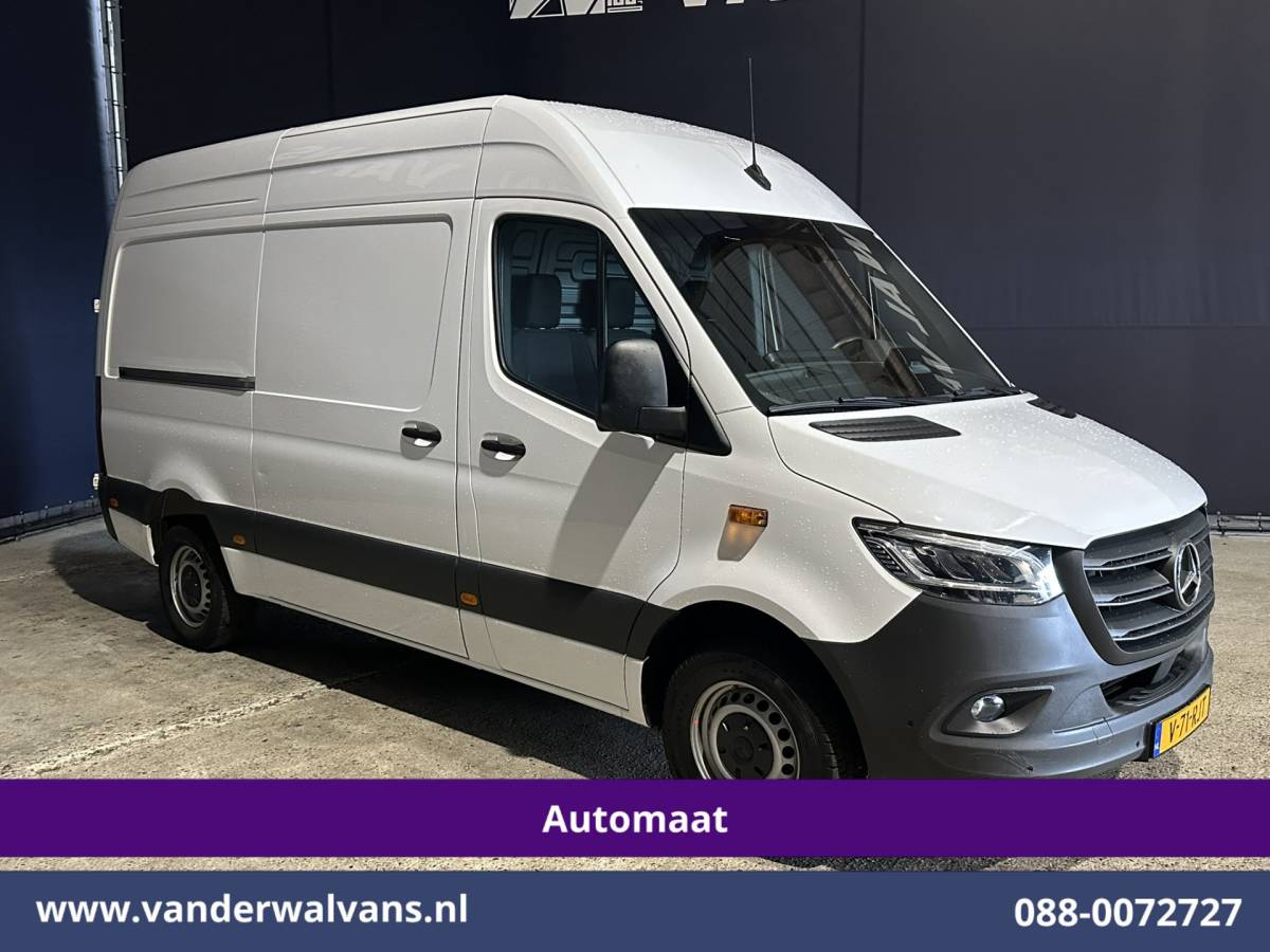 Mercedes-Benz Sprinter Mercedes-Benz Sprinter 317 CDI 170pk Automaat L2H2 Euro6 Airco | Camera | Navigatie | LED | Cruisecontrol | Chauffeursstoel, Stoelverwarming, 270 Graden Achterdeuren, Parkeersensoren, Bijrijdersbank