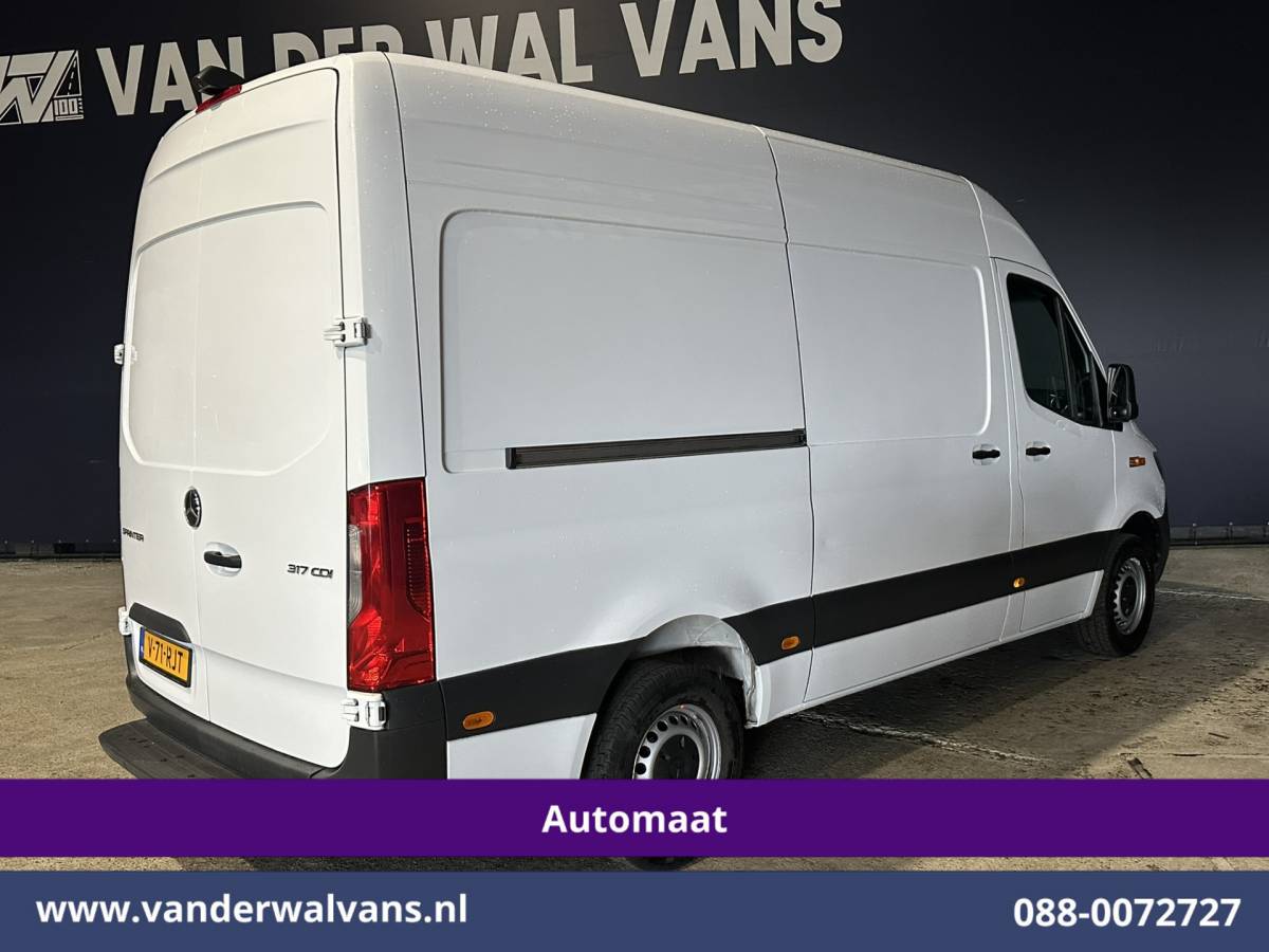 Mercedes-Benz Sprinter Mercedes-Benz Sprinter 317 CDI 170pk Automaat L2H2 Euro6 Airco | Camera | Navigatie | LED | Cruisecontrol | Chauffeursstoel, Stoelverwarming, 270 Graden Achterdeuren, Parkeersensoren, Bijrijdersbank