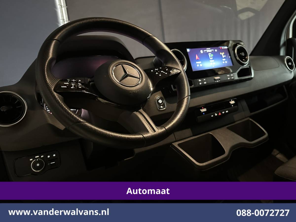 Mercedes-Benz Sprinter Mercedes-Benz Sprinter 317 CDI 170pk Automaat L2H2 Euro6 Airco | Camera | Navigatie | LED | Cruisecontrol | Chauffeursstoel, Stoelverwarming, 270 Graden Achterdeuren, Parkeersensoren, Bijrijdersbank