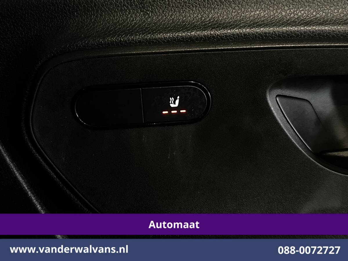 Mercedes-Benz Sprinter Mercedes-Benz Sprinter 317 CDI 170pk Automaat L2H2 Euro6 Airco | Camera | Navigatie | LED | Cruisecontrol | Chauffeursstoel, Stoelverwarming, 270 Graden Achterdeuren, Parkeersensoren, Bijrijdersbank