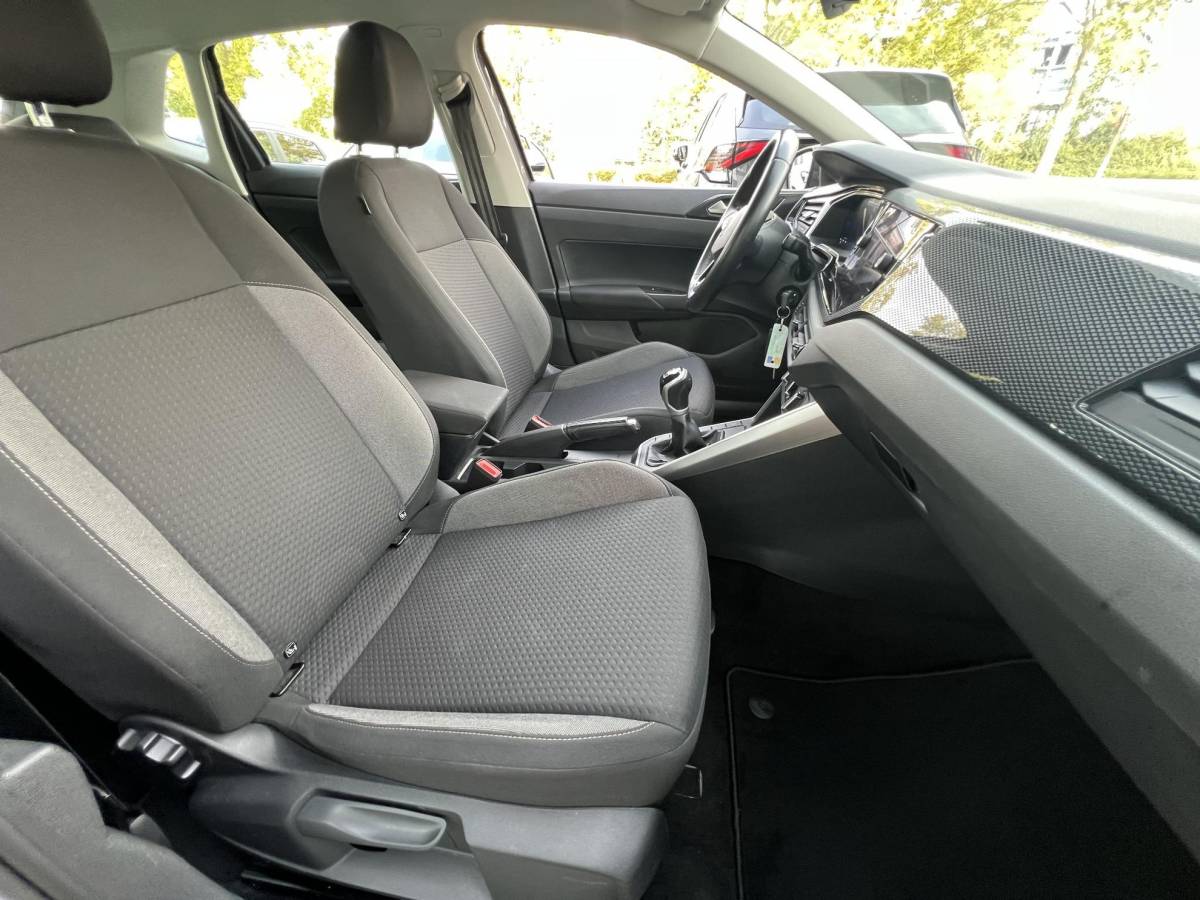 Volkswagen Polo Volkswagen Polo 1.0 TSI Go PARKEERSENSOREN V+ A | APPLE CARPLAY/ANDROID AUTO | LM VELGEN | AIRCO |