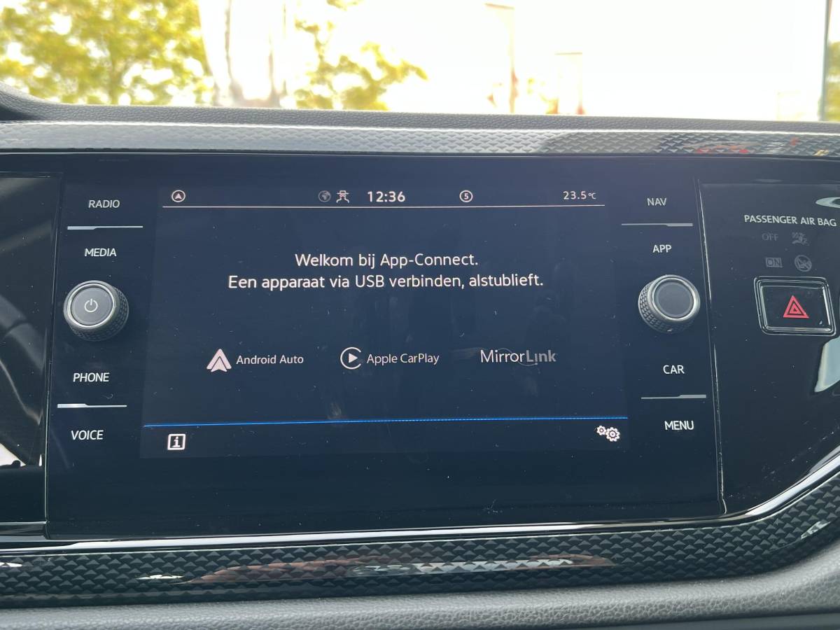 Volkswagen Polo Volkswagen Polo 1.0 TSI Go PARKEERSENSOREN V+ A | APPLE CARPLAY/ANDROID AUTO | LM VELGEN | AIRCO |