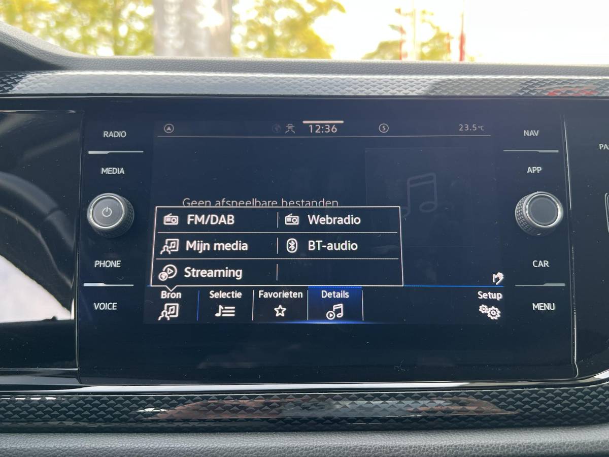 Volkswagen Polo Volkswagen Polo 1.0 TSI Go PARKEERSENSOREN V+ A | APPLE CARPLAY/ANDROID AUTO | LM VELGEN | AIRCO |