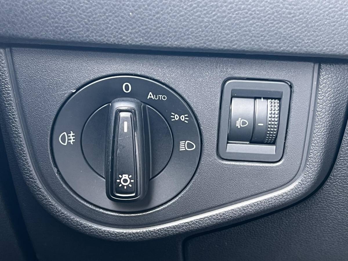 Volkswagen Polo Volkswagen Polo 1.0 TSI Go PARKEERSENSOREN V+ A | APPLE CARPLAY/ANDROID AUTO | LM VELGEN | AIRCO |