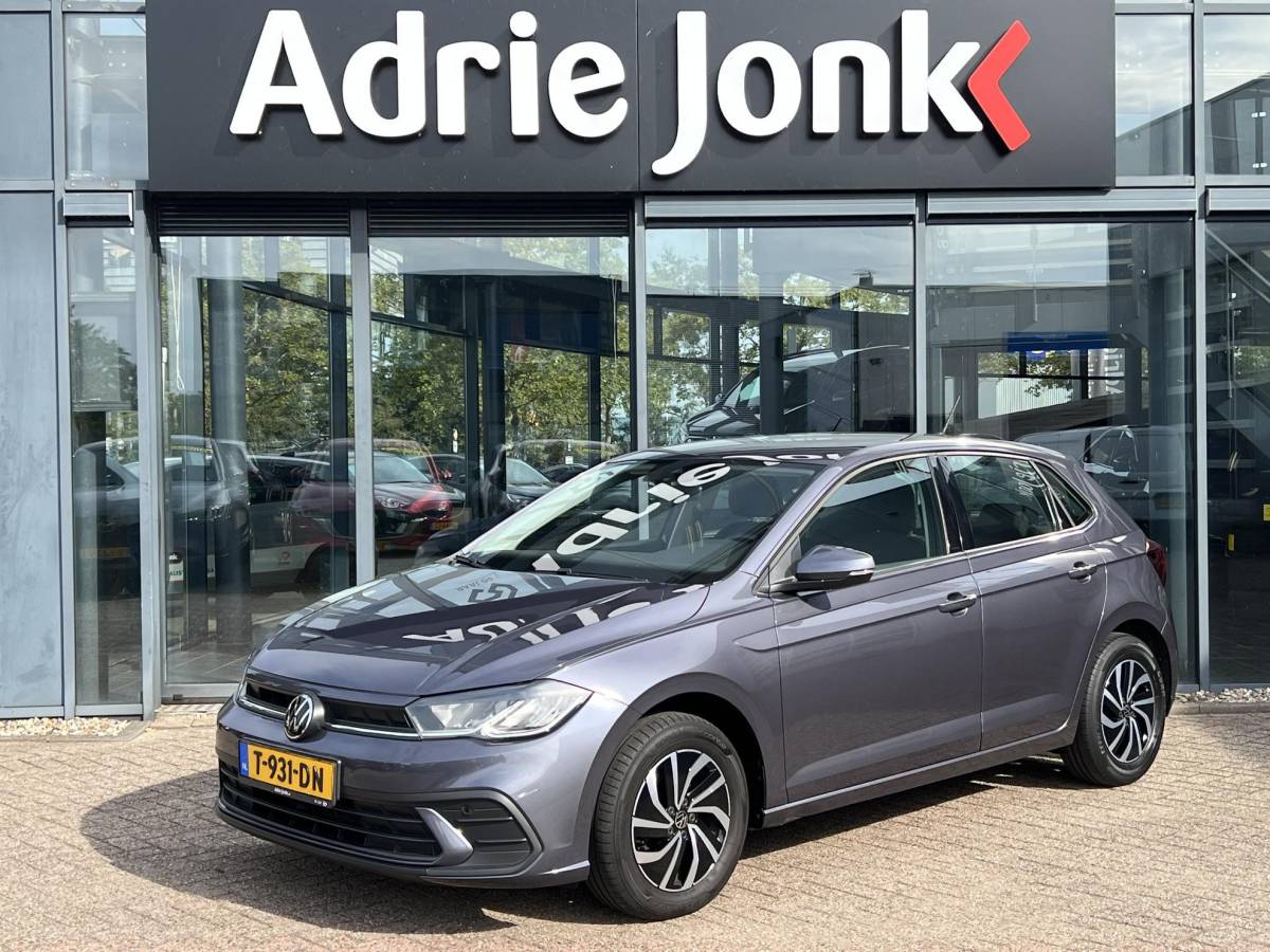 Volkswagen Polo Volkswagen Polo 1.0 TSI Go PARKEERSENSOREN V+ A | APPLE CARPLAY/ANDROID AUTO | LM VELGEN | AIRCO |