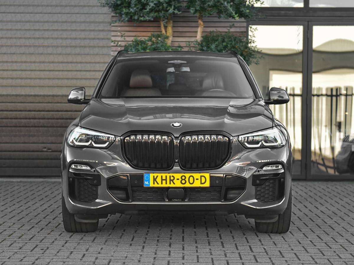 BMW X5 BMW X5 xDrive45e High Executive M Sport Panorama H&K ACC 360 Camera Individual bekleding