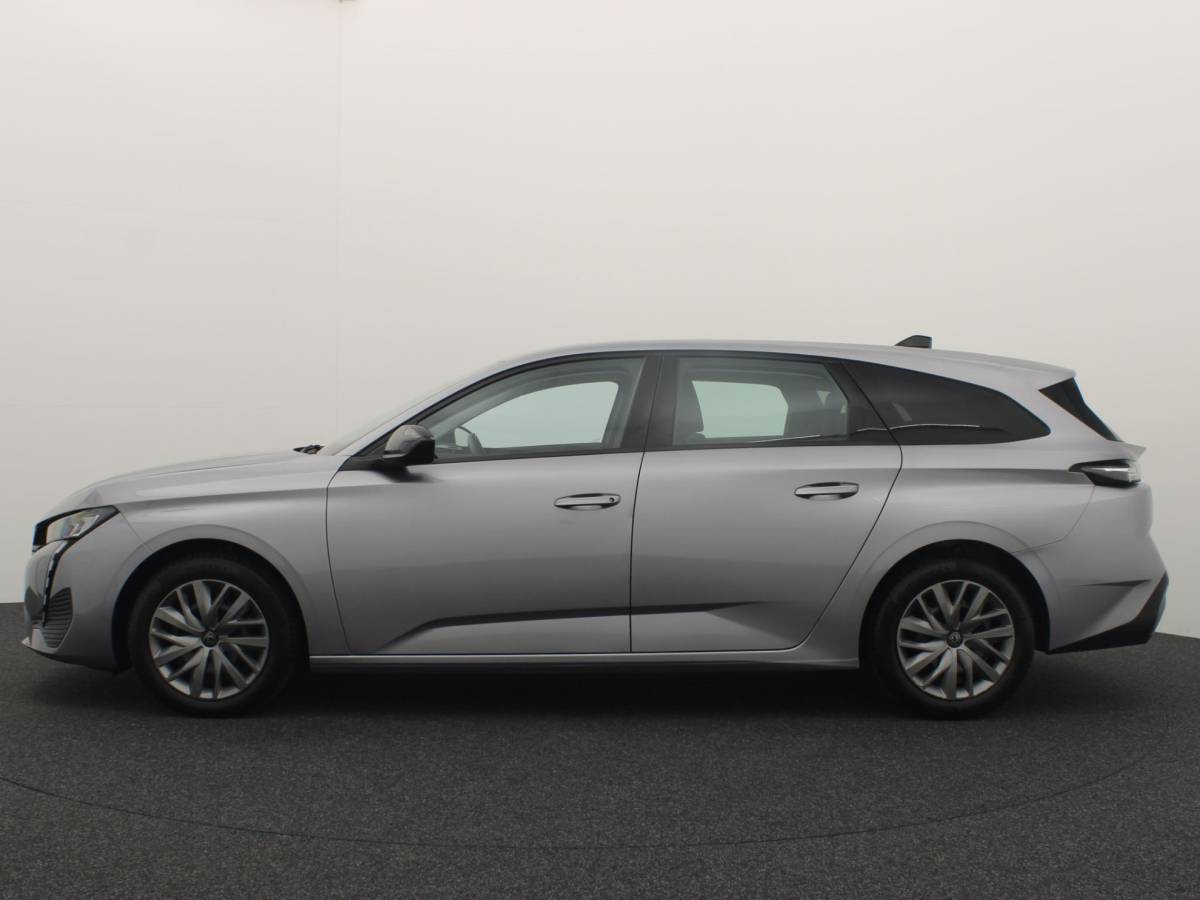 Peugeot 308 Peugeot 308 SW 1.2 PureTech Active Pack Business FULL LED / CAMERA / CARPLAY / NAVI / CLIMA / PDC / BLUETOOTH / CRUISE / NL-AUTO