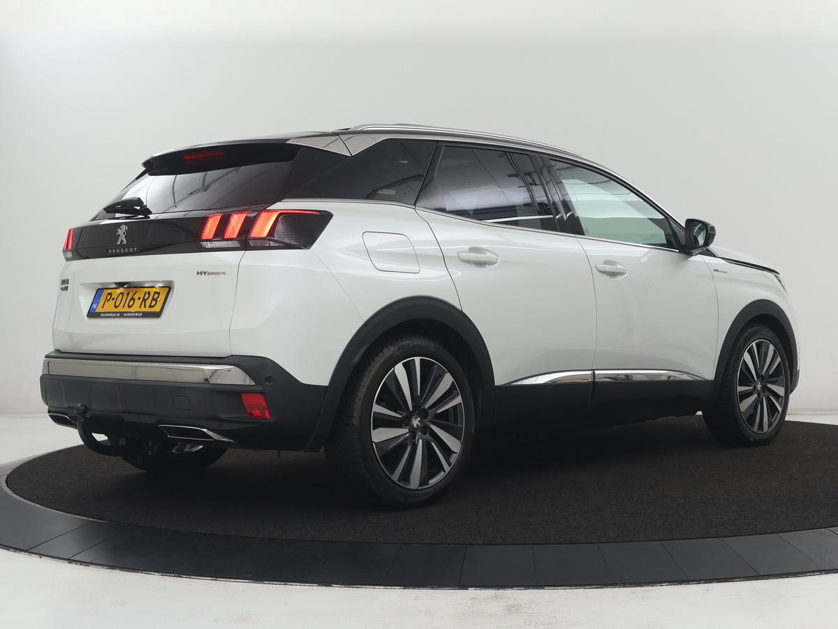 Peugeot 3008 Peugeot 3008 1.6 HYbrid4 300 Première Pack | SOH 93,8% | Panoramadak | Leder/alacantara |  Memory | Stoelverwarming | Carplay | 360 camera | Trekhaak | PHEV